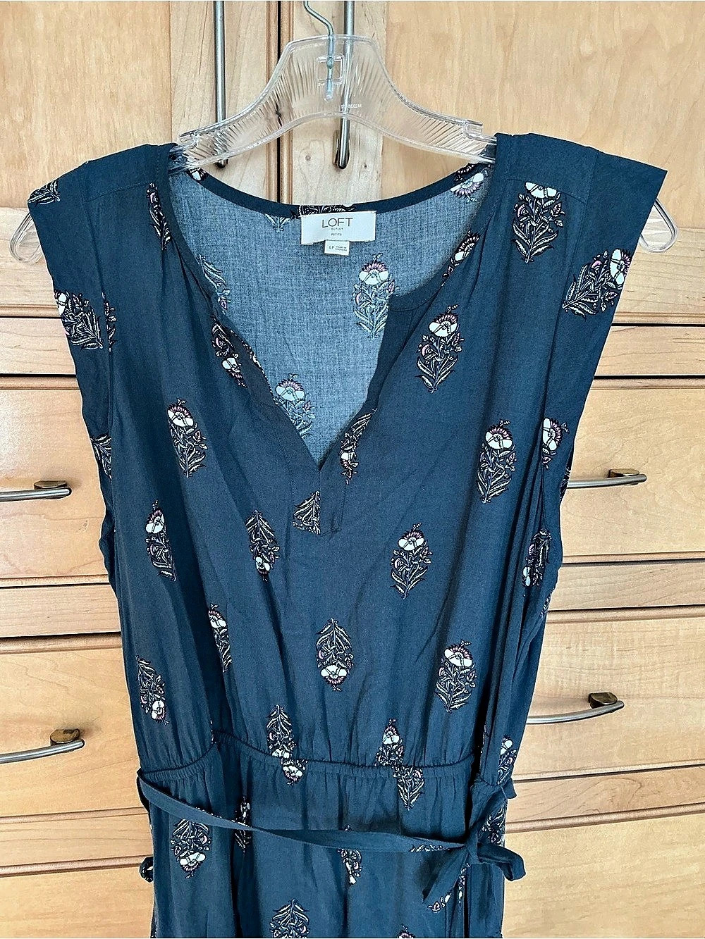 LOFT L petite Midi Dress Blue Like New 36” long Ties on both sides of the waist